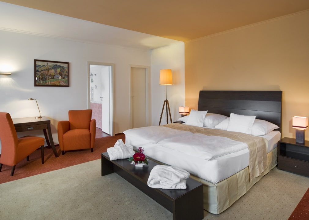 Das Imperial Hotel Ostrava ist zweifellos eines der berühmtesten Hotels der Stadt, das seinen Gästen bereits seit 1904 erstklassige Dienstleistungen bietet.